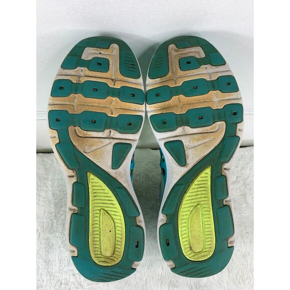 Women’s Nike Dual Fusion Lite Platinum Turquoise Neon Running Shoes Size 9 - Picture 6 of 8
